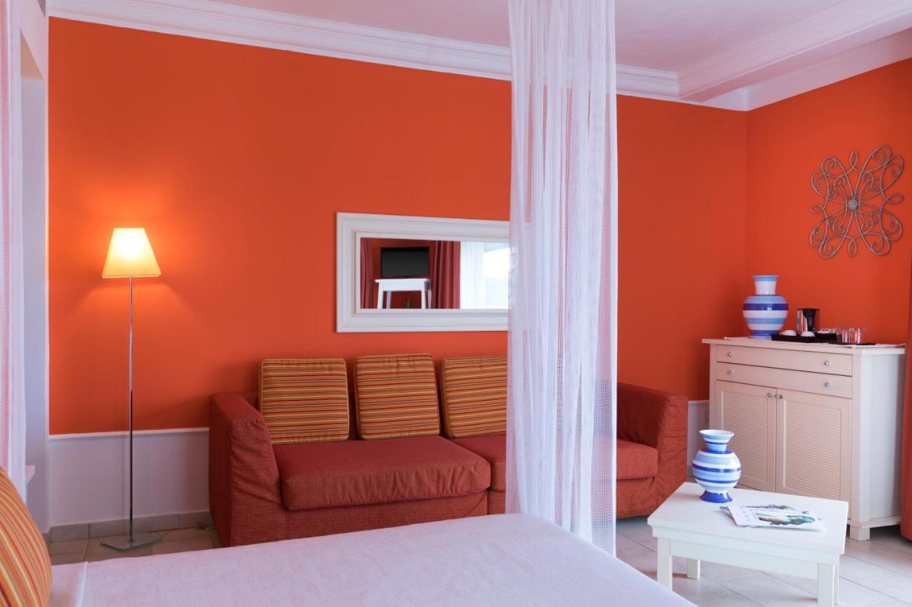 Lu' Hotel Riviera Carloforte  Esterno foto
